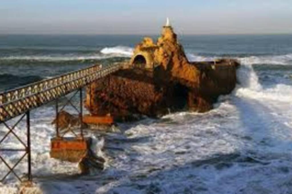 Apartmán Imperatrice Biarritz Exteriér fotografie